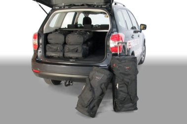 images/productimages/small/s40201s-subaru-forester-2014-car-bags-1.jpg