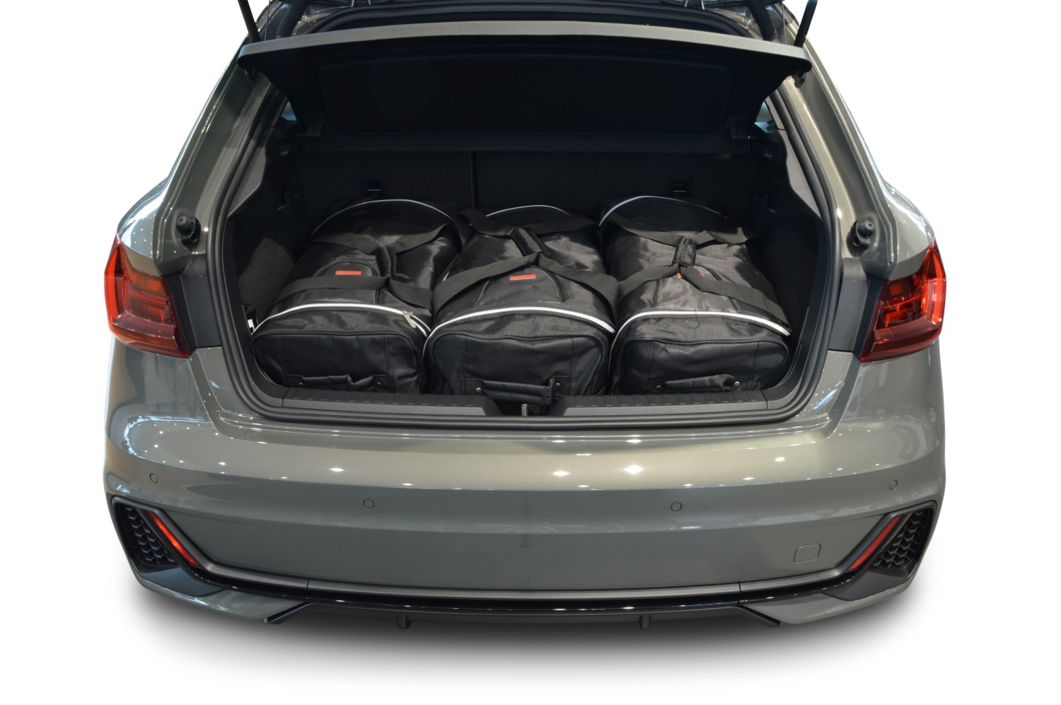 Audi A1 (GB) 2018-heden 5-deurs (verstelbare laadvloer in onderste stand)