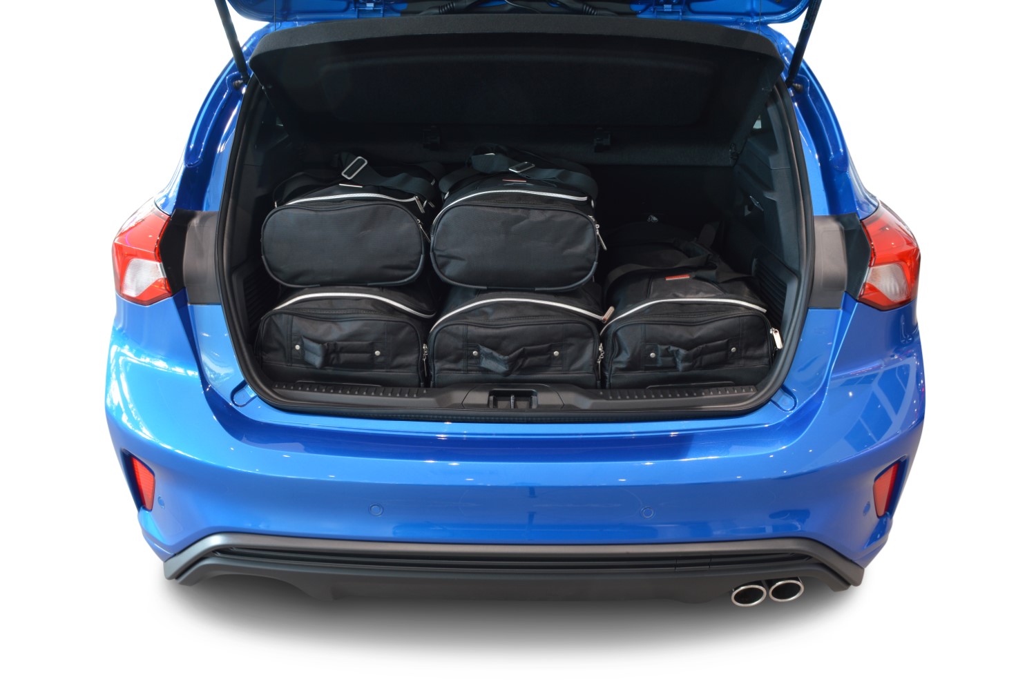 Ford Focus IV 2018-heden 5-deurs (verstelbare laadvloer in de hoogste stand)