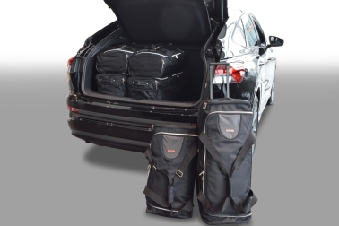 images/productimages/small/a26301s-audi-q4-sportback-e-tron-fz-2021-car-bags-1.jpg