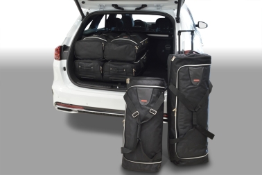 images/productimages/small/k12701s-kia-ceed-sportswagon-cd-2021-car-bags-1.jpg