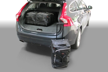 images/productimages/small/v20901s-volvo-v60-plug-in-hybrid-12-car-bags-16.jpg